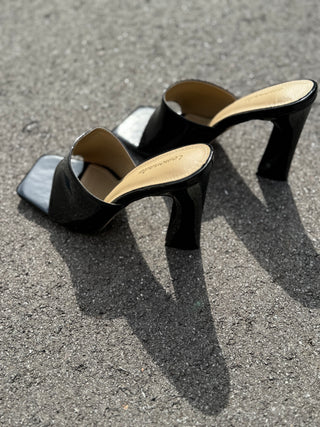 Chic Heels